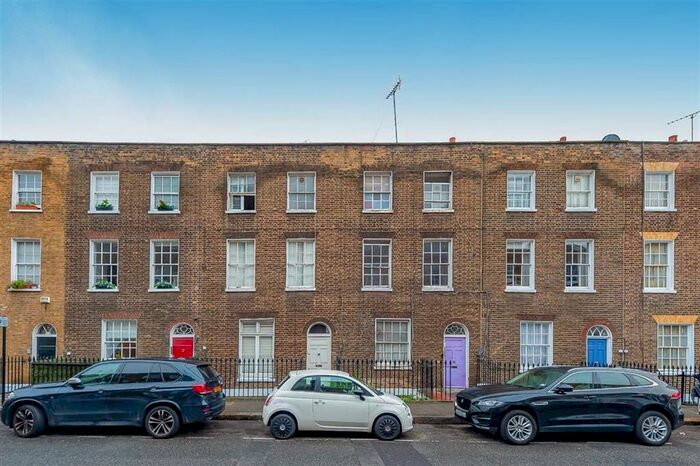 2 Bedroom Flat To Rent In Star Street, London, W2