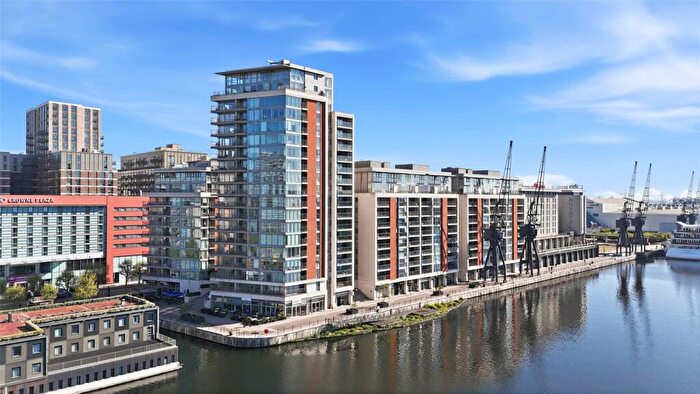 1 Bedroom Apartment For Sale In Western Gateway, London, E16