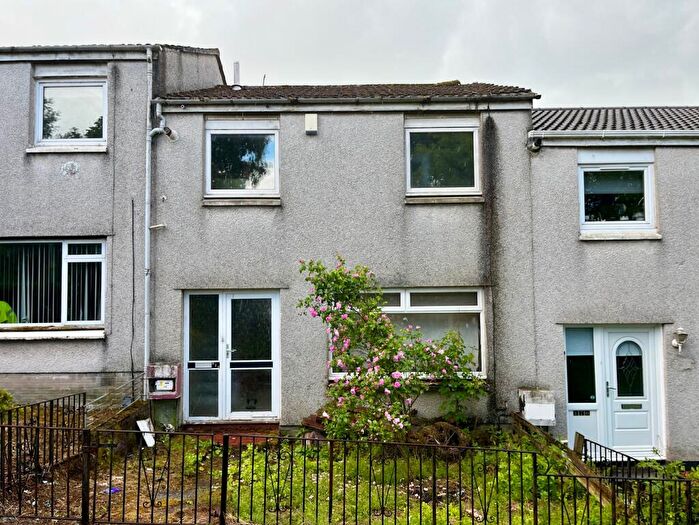 2 Bedroom Terraced House For Sale In Redburn, Alexandria, G83