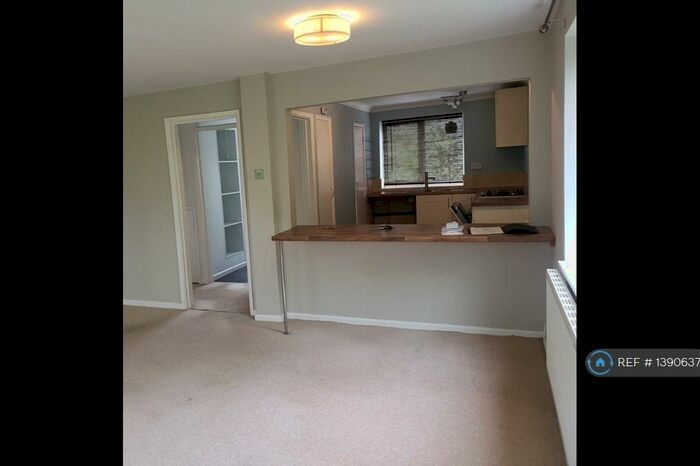 2 Bedroom Flat To Rent In Shepherd's Row, Andover, SP10