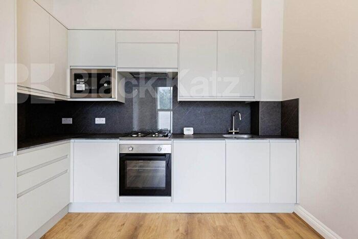 1 Bedroom Flat To Rent In Cosway Street, Regents Park / Marylebone, NW1
