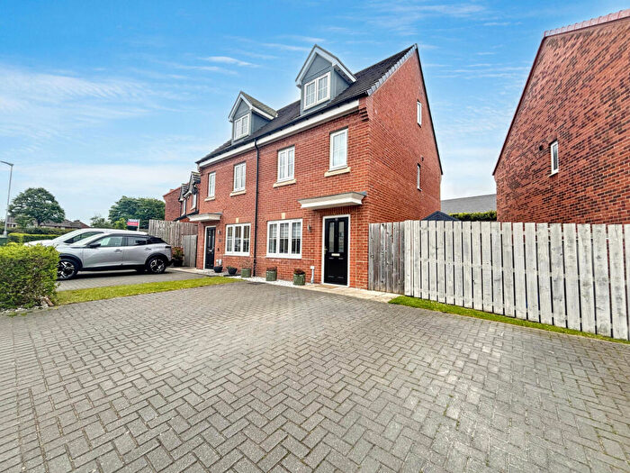 3 Bedroom Semi Detached House For Sale In Orchard Way, Broadoaks, Bedlington, Northumberland, NE22
