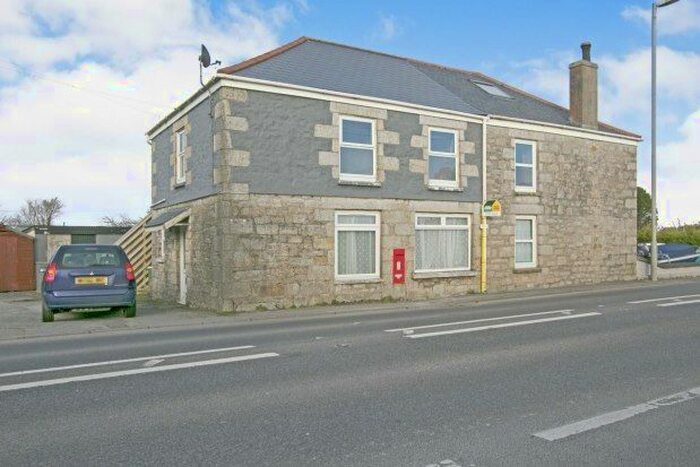 2 Bedroom Flat To Rent In Old Post Office, Penryn, TR10