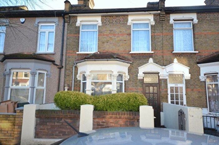 4 Bedroom Terraced House To Rent In Monega Road, Manor Park, E12