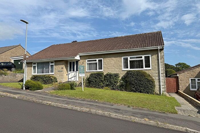 3 Bedroom Detached House For Sale In Eastfield Road, Wincanton, Somerset, BA9