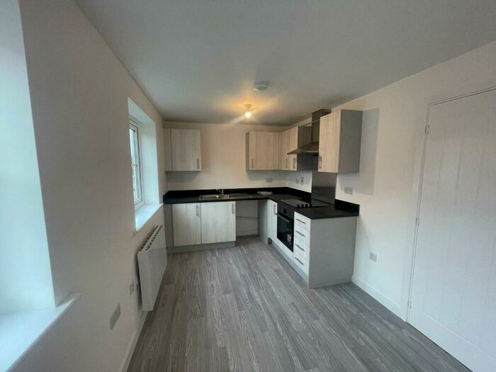 2 Bedroom Flat To Rent In Warrington Lane, Coventry, CV6