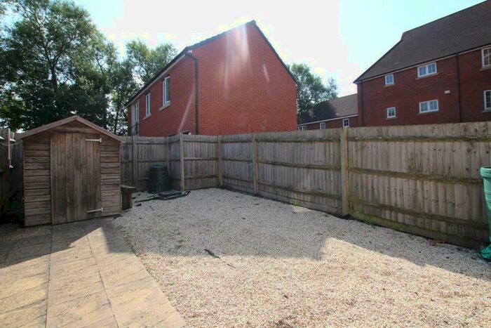 6 Bedroom Town House To Rent In Eastfields Road - Stoke Gifford, BS16