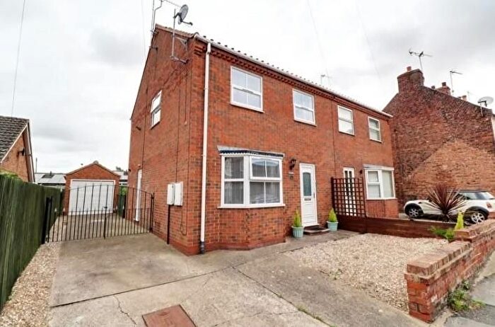 3 Bedroom Semi-Detached House To Rent In Thornton Street, Barrow-Upon-Humber, DN19