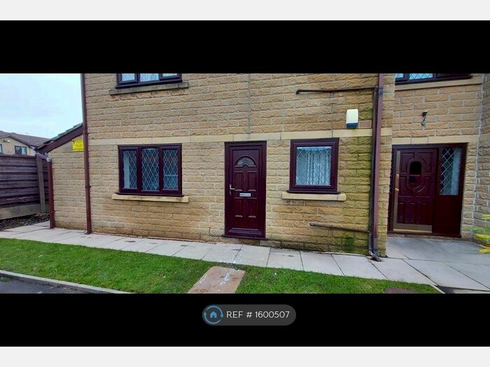 1 Bedroom Flat To Rent In Ashworth Street, Radcliffe, Manchester, M26