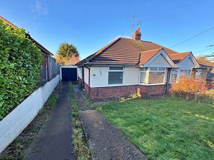 2 Bedroom Semi-Detached Bungalow For Sale In The Kent, Hillmorton, Rugby, CV21