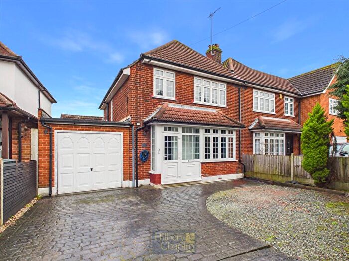 3 Bedroom Semi Detached House For Sale In Rayleigh Road, Hutton, Brentwood, Essex, CM13