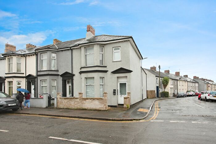 5 Bedroom End Of Terrace House For Sale In Caerleon Road, Newport, NP19