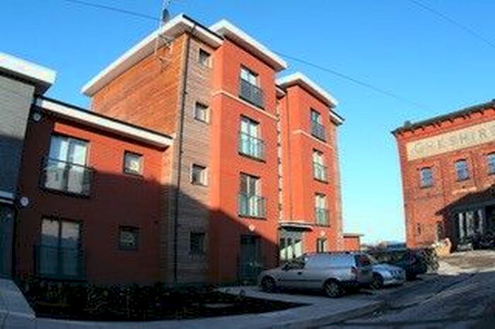 2 Bedroom Flat To Rent In Scott Court, Central Way, Warrington, Cheshire, WA2