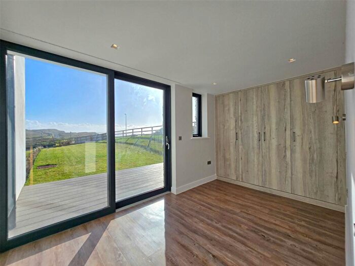 3 Bedroom Apartment For Sale In Upton, Bude, Cornwall, EX23