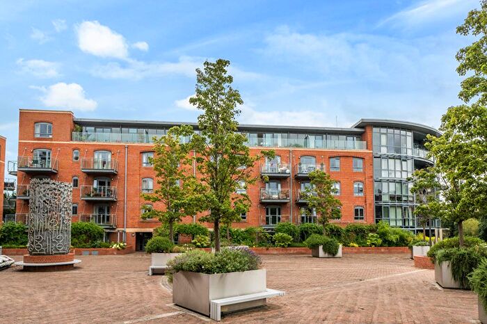 2 Bedroom Flat To Rent In Walton Well Road, Jericho, OX2