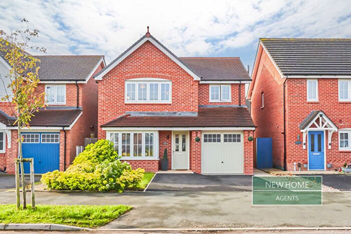 3 Bedroom Detached House For Sale In Beverley Way, Newton-Le-Willows, WA12