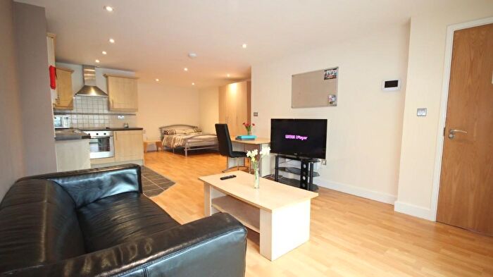 Studio To Rent In A Broom Street - Student Only Studio- Single Student Occupancy- From // Until //, S10