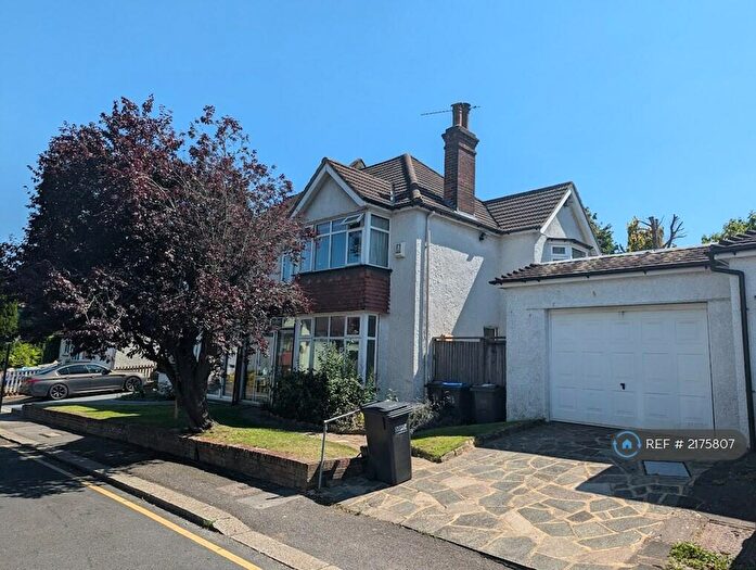 4 Bedroom Semi-Detached House To Rent In Reddown Road, Coulsdon, CR5