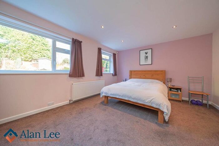 4 Bedroom Detached House For Sale In Badger Road, Tytherington, SK10