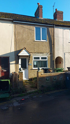 3 Bedroom Terraced House For Sale In Breydon Road, Great Yarmouth, Norfolk, NR31