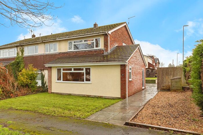 3 Bedroom End Of Terrace House For Sale In Woodmans Vale, Chipping Sodbury, Bristol, BS37