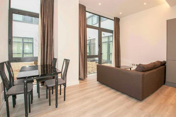 1 Bedroom Apartment To Rent In Capital Drive, Linford Wood, MK14