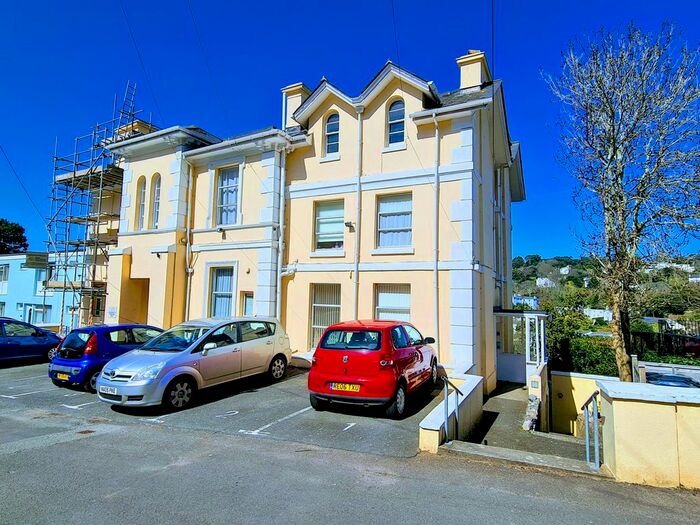 1 Bedroom Flat To Rent In Higher Erith Road, Torquay TQ1