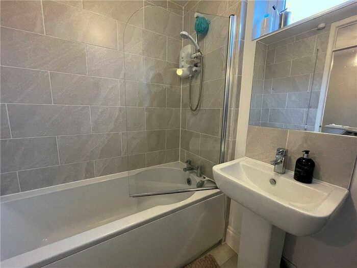 2 Bedroom End Of Terrace House For Sale In Avon Street, Warwick, Warwickshire, CV34