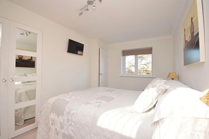 3 Bedroom Detached House For Sale In Wycombe Road, Princes Risborough, HP27
