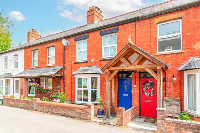 2 Bedroom Terraced House For Sale In St. Georges Terrace, Lambourn, Hungerford, Berkshire, RG17
