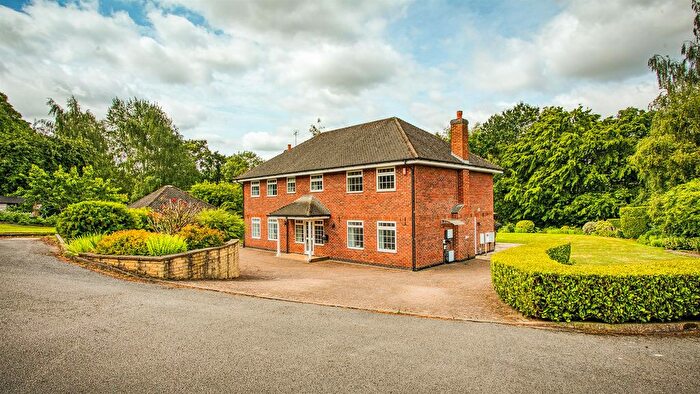 5 Bedroom Detached House For Sale In Pastures Hill, Littleover, Derby, DE23