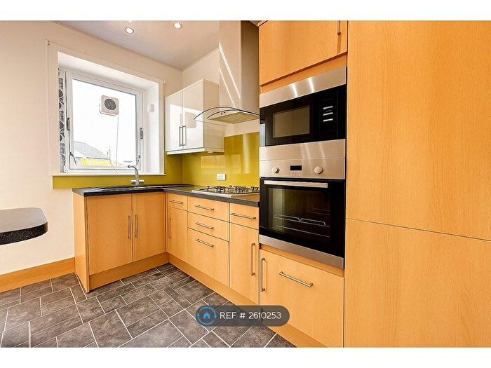 4 Bedroom Flat To Rent In Park Road, Aberdeen, AB24