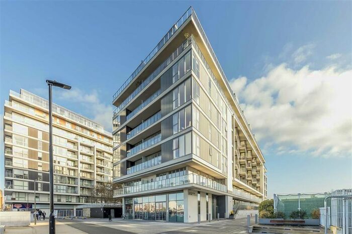 1 Bedroom Flat To Rent In River Gardens Walk, London, SE10