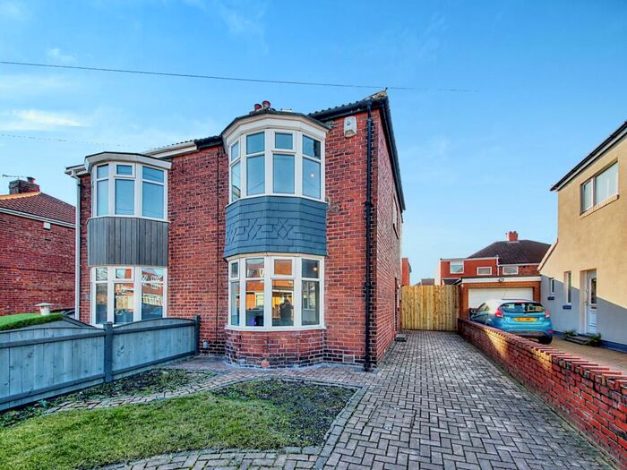 2 Bedroom Semi-Detached House To Rent In Nidsdale Avenue, Newcastle Upon Tyne, Tyne And Wear, NE6