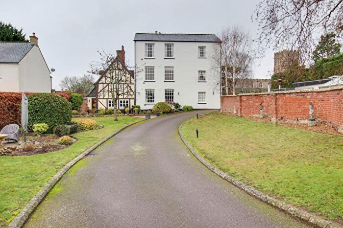 3 Bedroom Flat To Rent In Peppercorn Lane, Eaton Socon, PE19