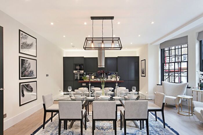 3 Bedroom Flat To Rent In Old Queen Street, London, SW1H
