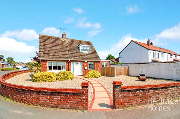 3 Bedroom Chalet For Sale In Holt Road, Horsford, Norwich, Norwich, NR10