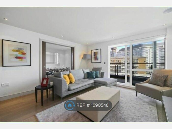 3 Bedroom Flat To Rent In Doulton House, London, SW6