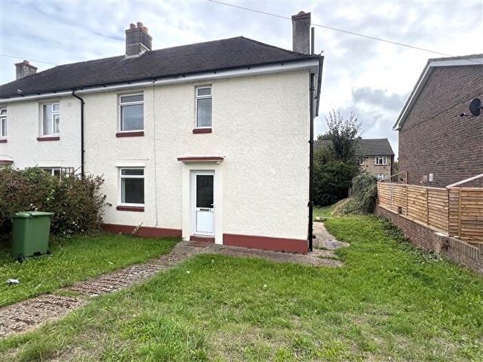 3 Bedroom Semi-Detached House To Rent In Clacton Road, Wymering, Portsmouth, Hampshire, PO6
