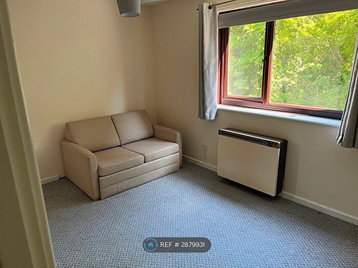 Studio To Rent In Wainwright, Peterborough, PE4