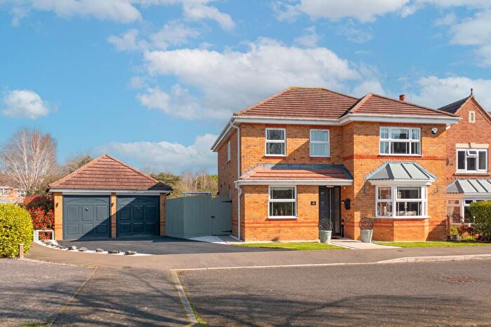 4 Bedroom Detached House For Sale In Hambleton Close, Oakham, LE15