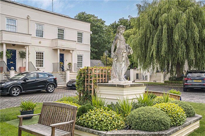 4 Bedroom End Of Terrace House To Rent In Seaton Close, Putney, SW15