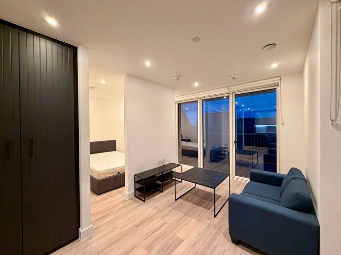 1 Bedroom Studio To Rent In The Verdean, London, W3