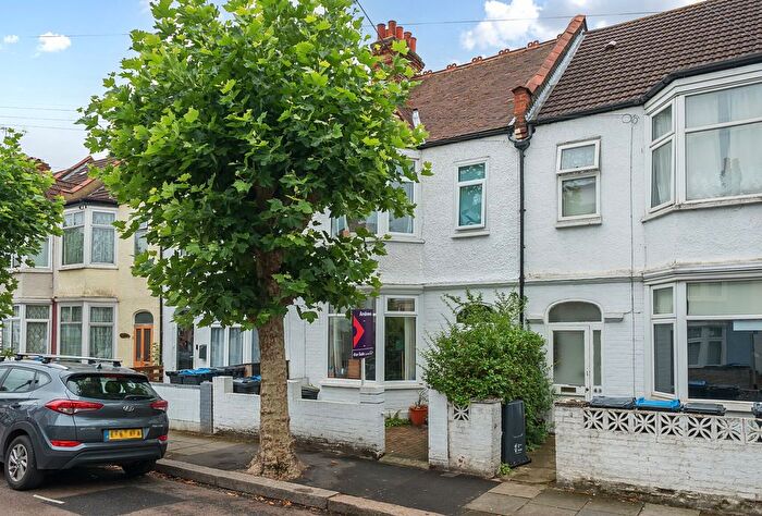 3 Bedroom Terraced House For Sale In Caithness Road, Mitcham, Surrey, CR4