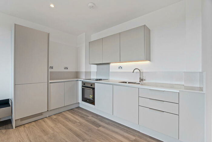 2 Bedroom Apartment To Rent In The Mint, Guildford Guildford, GU1