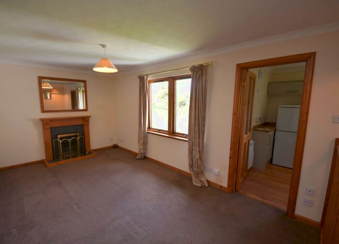 1 Bedroom Flat To Rent In Murray Terrace, Inverness, IV2