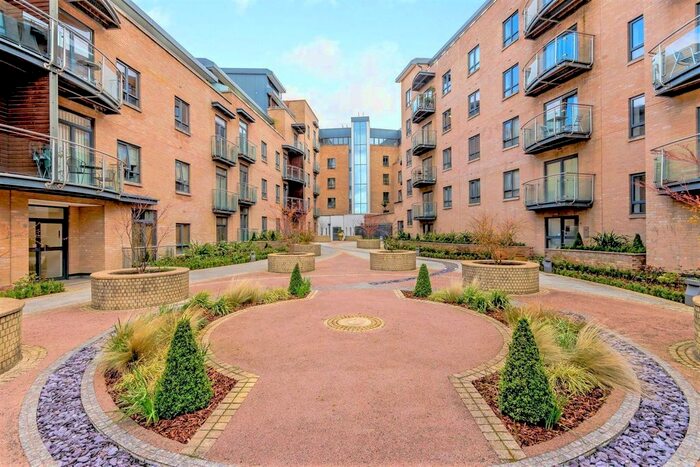 2 Bedroom Flat To Rent In Trinity Gate, Epsom Road, Guildford, GU1