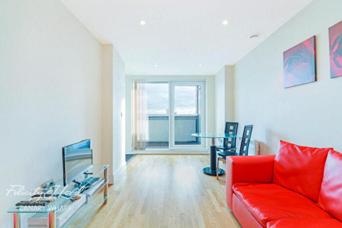 1 Bedroom Flat To Rent In Prestons Road, London, E14