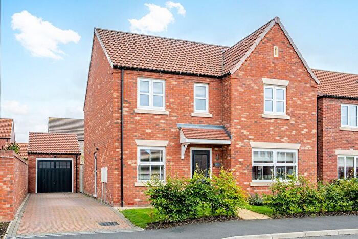 4 Bedroom Detached House For Sale In Montague Grove, Tockwith, York, YO26
