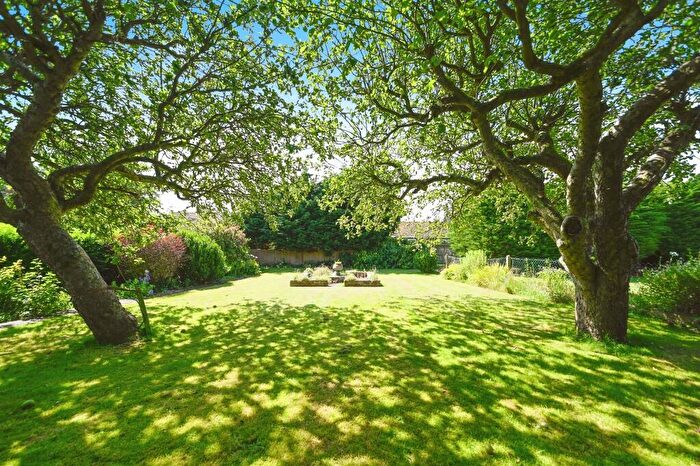3 Bedroom Detached Bungalow For Sale In Kenhill Close, Snettisham, King's Lynn, PE31
